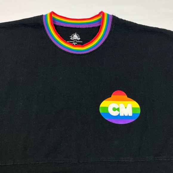 Walt Disney Spirit Jersey Long Sleeve Shirt Small Rainbow Pride Cast Member A1 - Picture 5 of 7